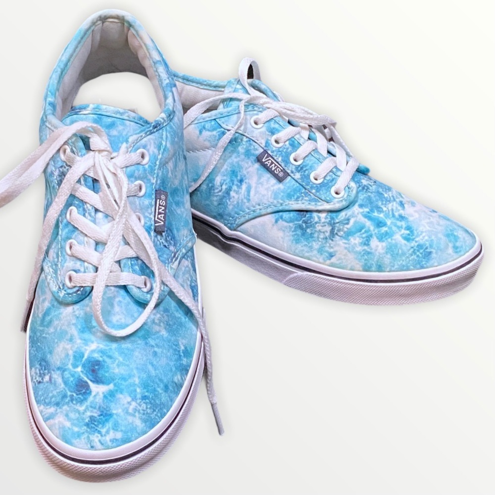 VANS BLUE/WHITE CLOUDS FANTASY CASUAL walkers SNEAKERS womens size 7 CLEARANCE